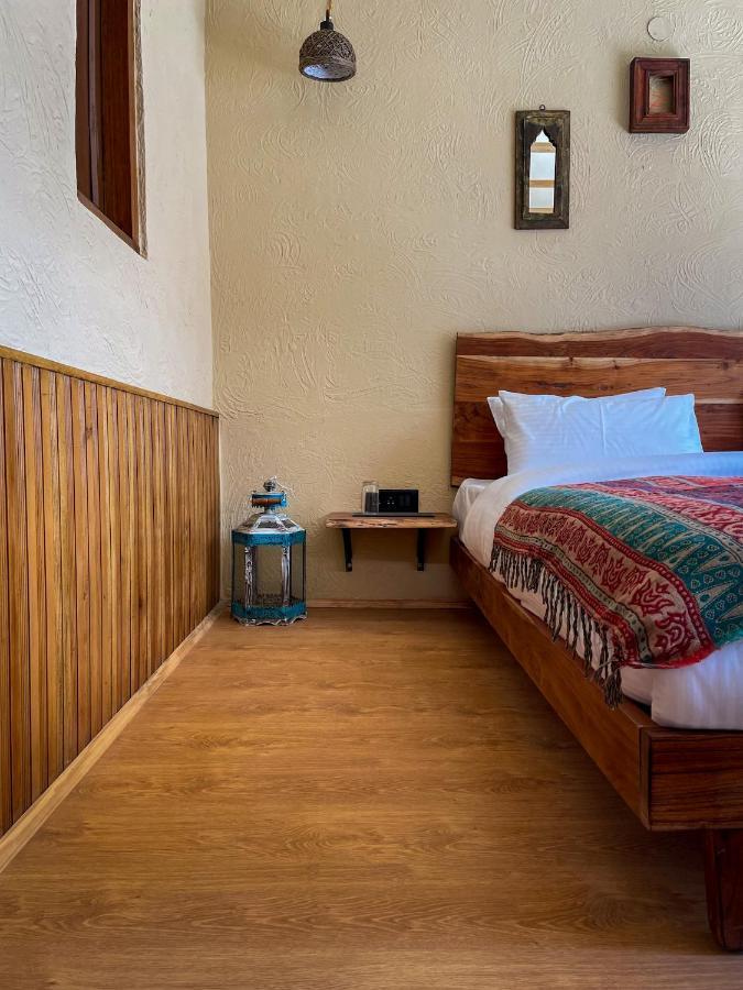 La Hault Hotell Sissu Exteriör bild