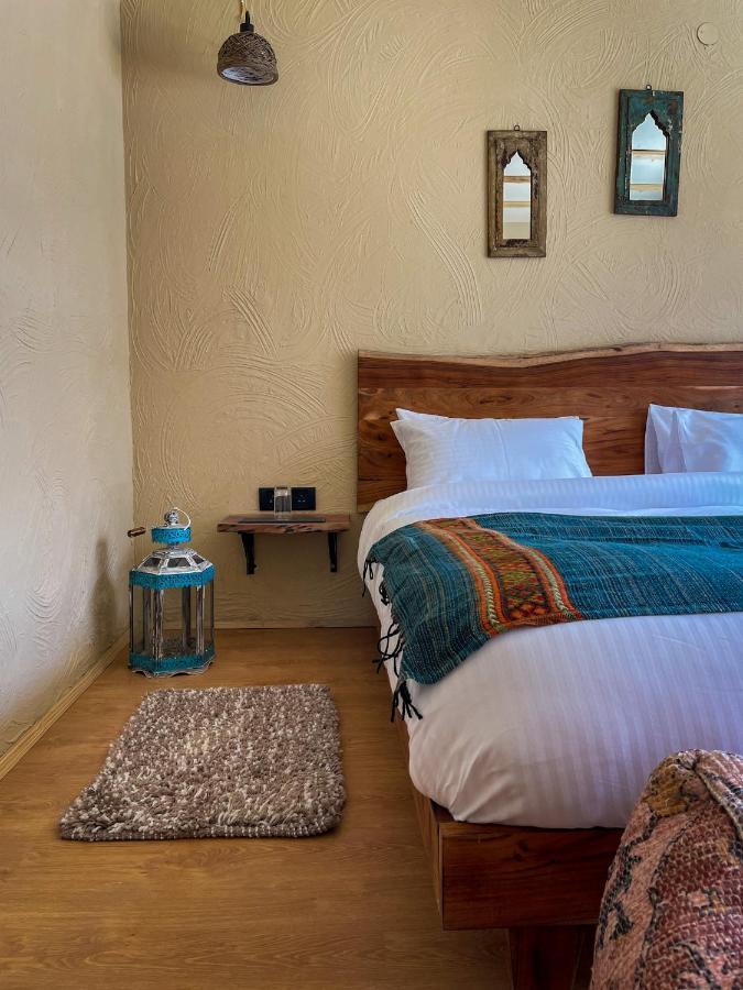 La Hault Hotell Sissu Exteriör bild