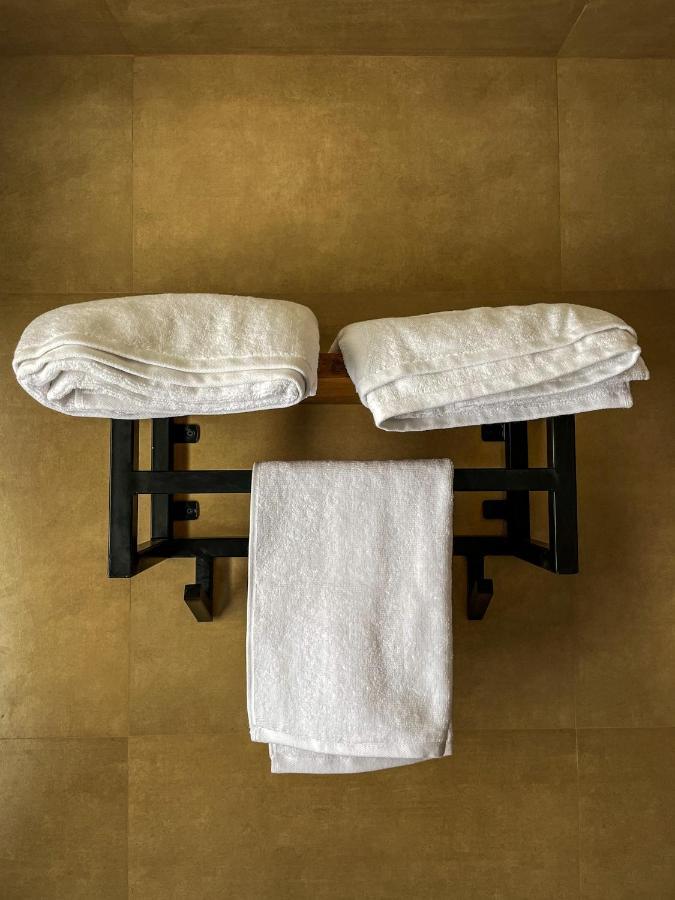 La Hault Hotell Sissu Exteriör bild